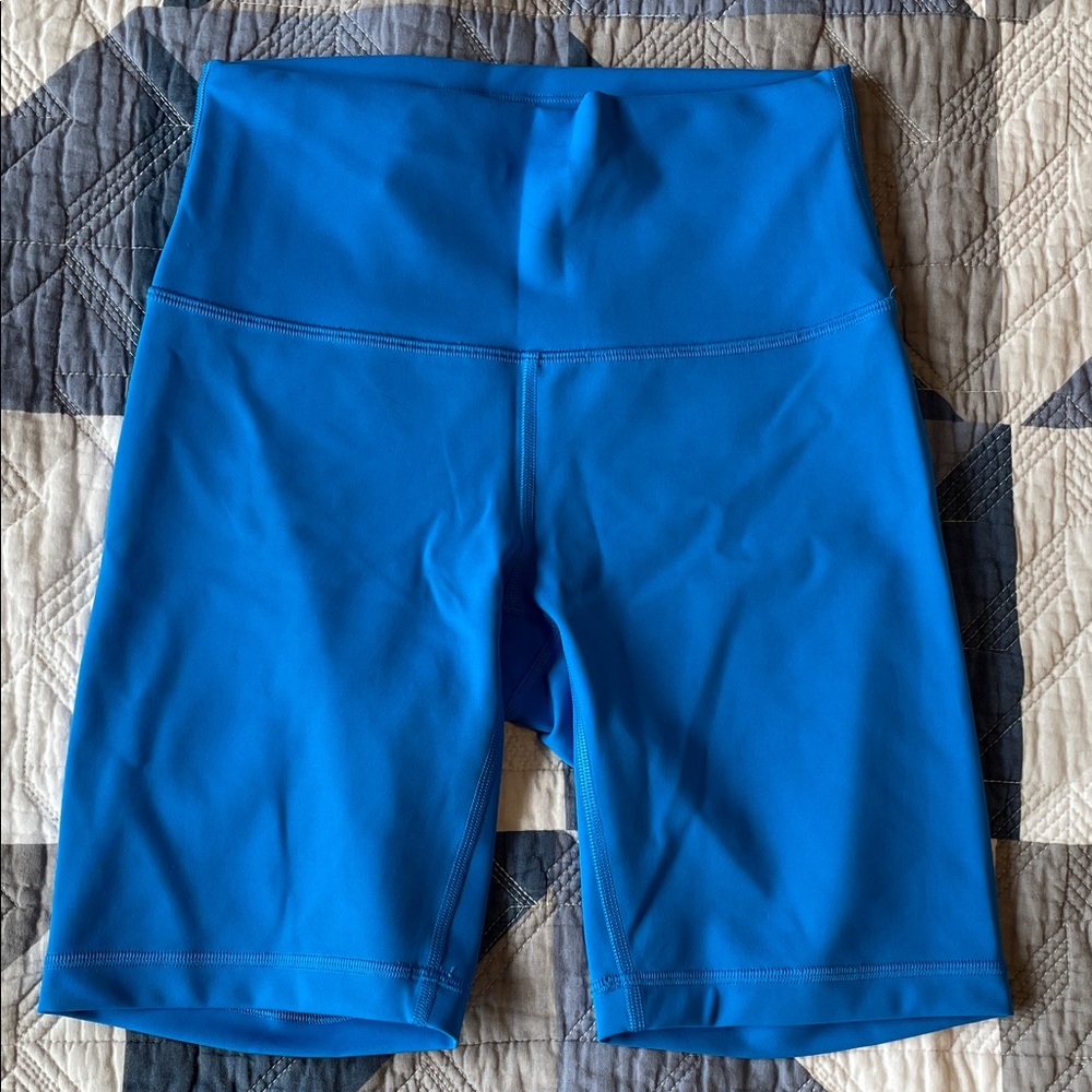 Wunder Train High-Rise Short 8” Size 6